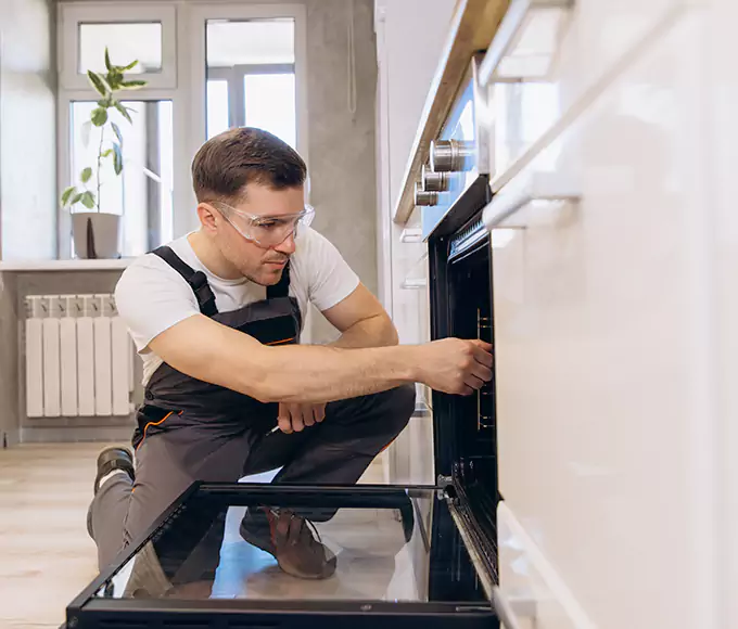 Why Marlborough Bakers Rely on Marlborough Appliance Pro for Every Electric Oven Fix?
